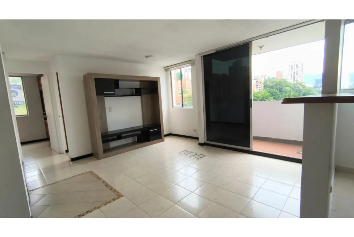 Apartamento en Arriendo en Loma De San Julian, Medellín