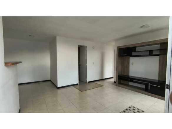 Apartamento en Arriendo en Loma De San Julian, Medellín