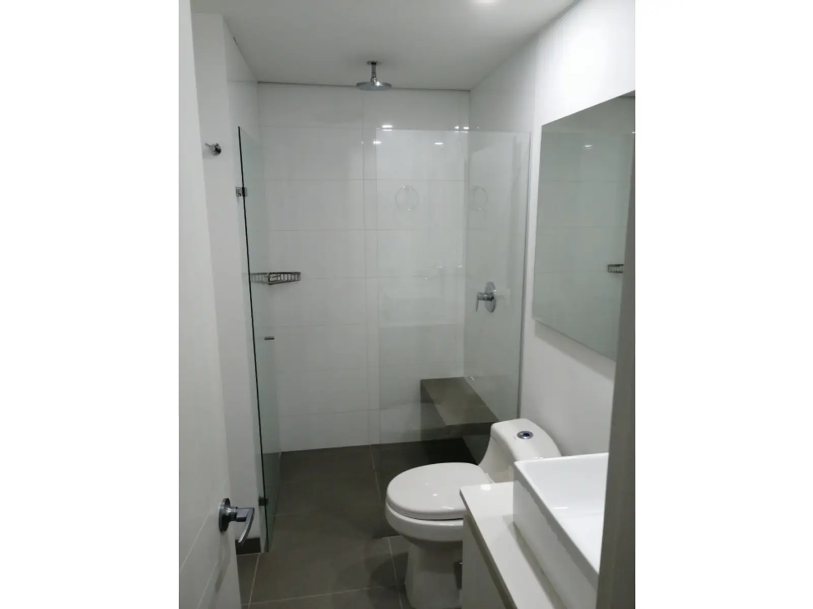 th.outside1200x1200.6a4af00929141_infocdn__gr203084520260702060554jpg Apartamento en Arriendo en Castropol, Medellín