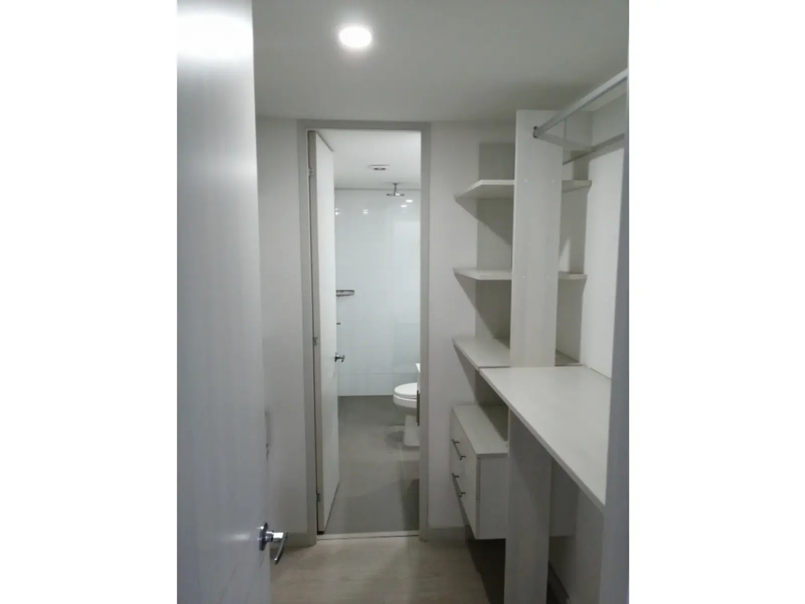 th.outside1200x1200.6a4af009d98cd_infocdn__gr203084620260702060554jpg Apartamento en Arriendo en Castropol, Medellín