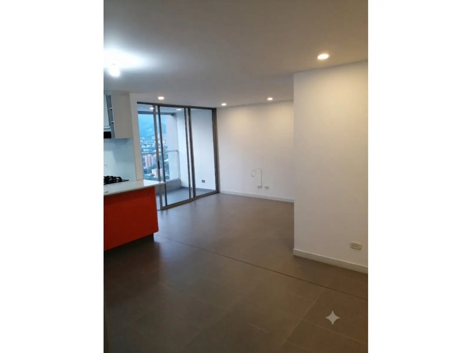 th.outside1200x1200.6a4af00b6f05c_infocdn__gr203084820260702060556jpg Apartamento en Arriendo en Castropol, Medellín