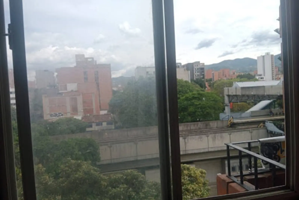 Apartamento en Arriendo en La floresta, Medellín