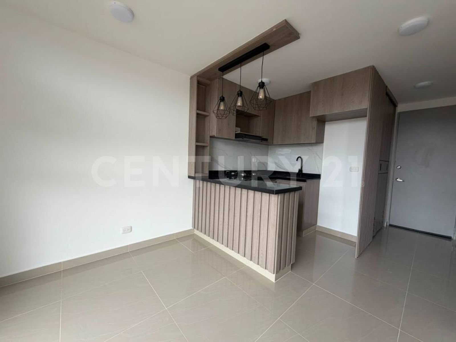th.outside1200x1200.6a4e779ba6711_infocdn__6a4d6be5a26a1jpg Apartamento en Arriendo en Colina Campestre, Bogotá