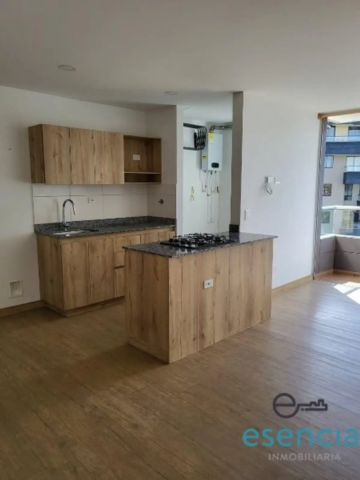 th.outside1200x1200.6a4fb65cb6b06_infocdn__foto-63208-900845058-4885510876-ssjpeg Apartamento en Arriendo en Las mercedes, Marinilla