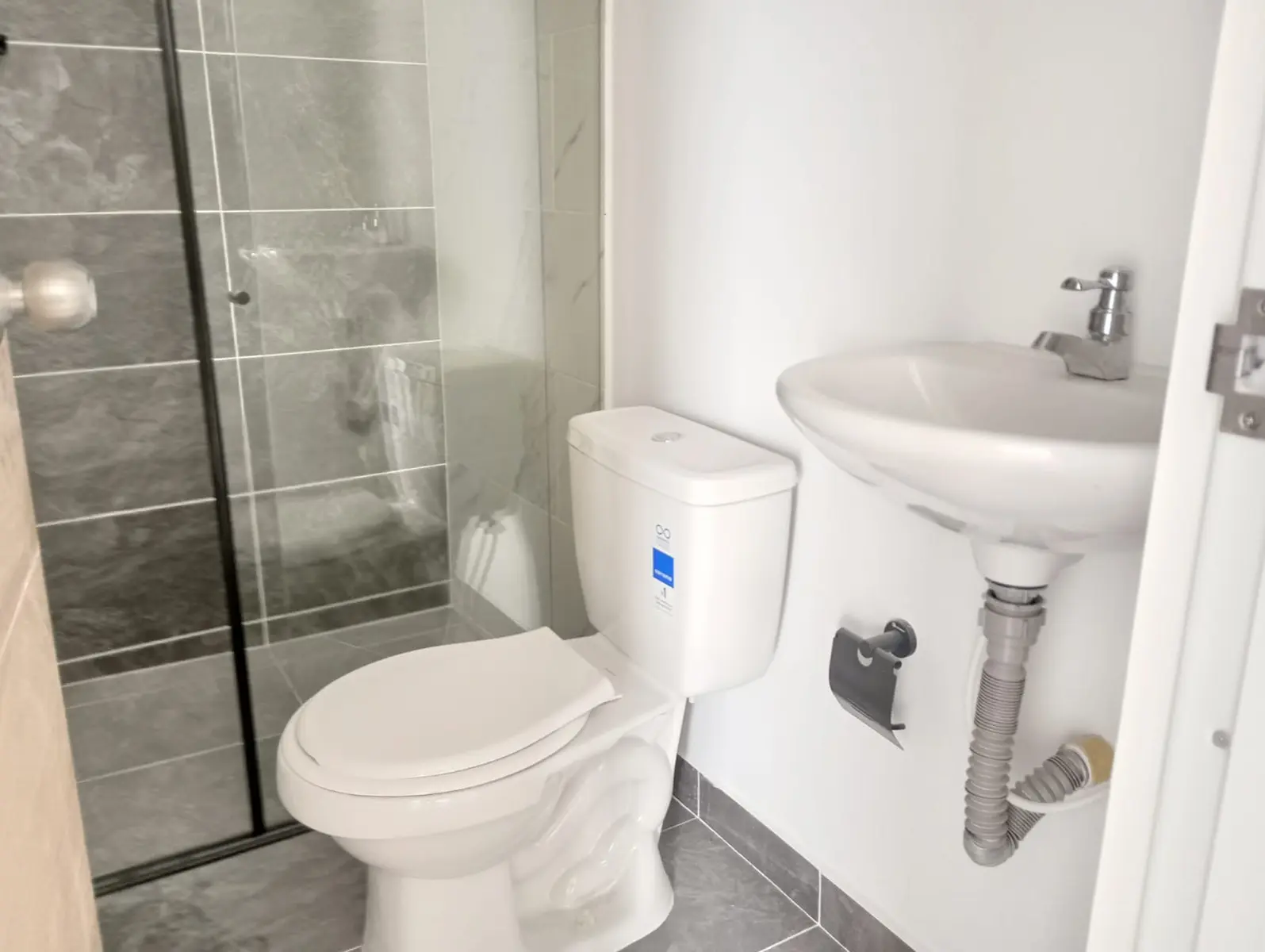 th.outside1200x1200.6a4fc0daf32ba_infocdn__6vrx6ujuxnbb10zumbu0fm0ceedbbz3o2ljtnvhwjpg Apartamento en Arriendo en Los alcazares, Manizales