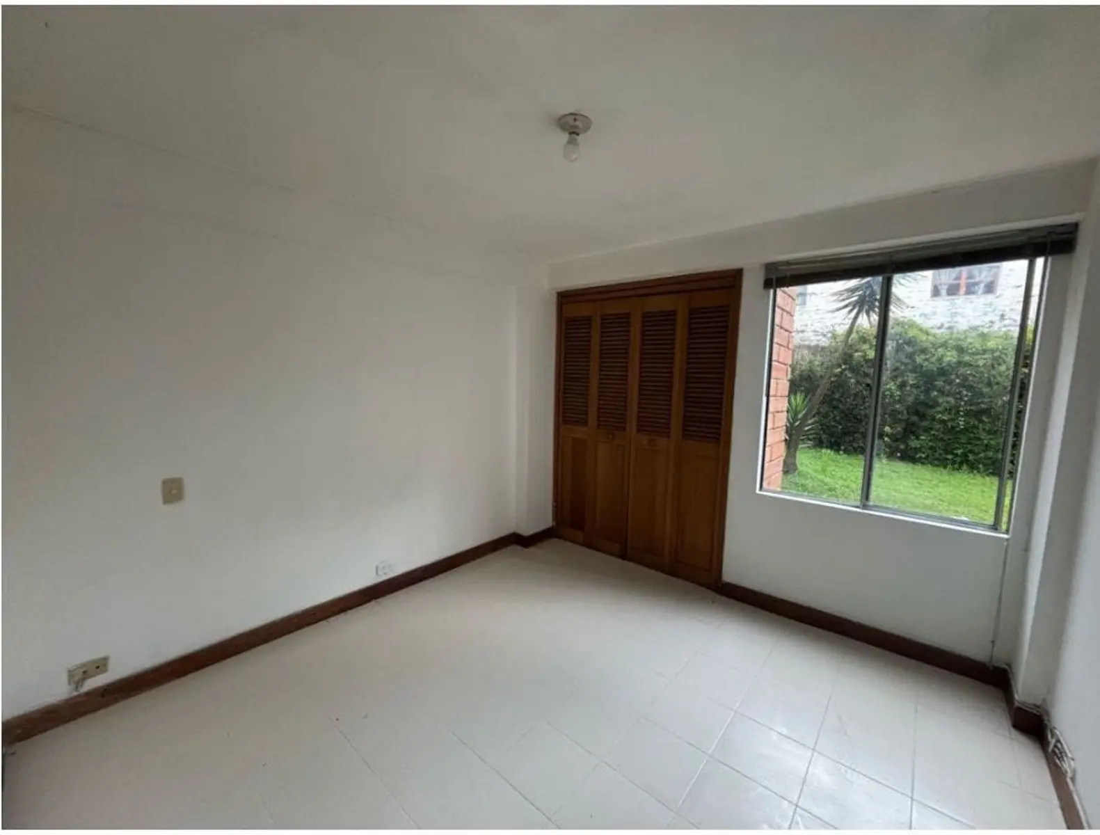 th.outside1200x1200.6a5248f47d071_infocdn__515302-6-1783777294jpg Apartamento en Arriendo en Loma Benedictinos, Envigado