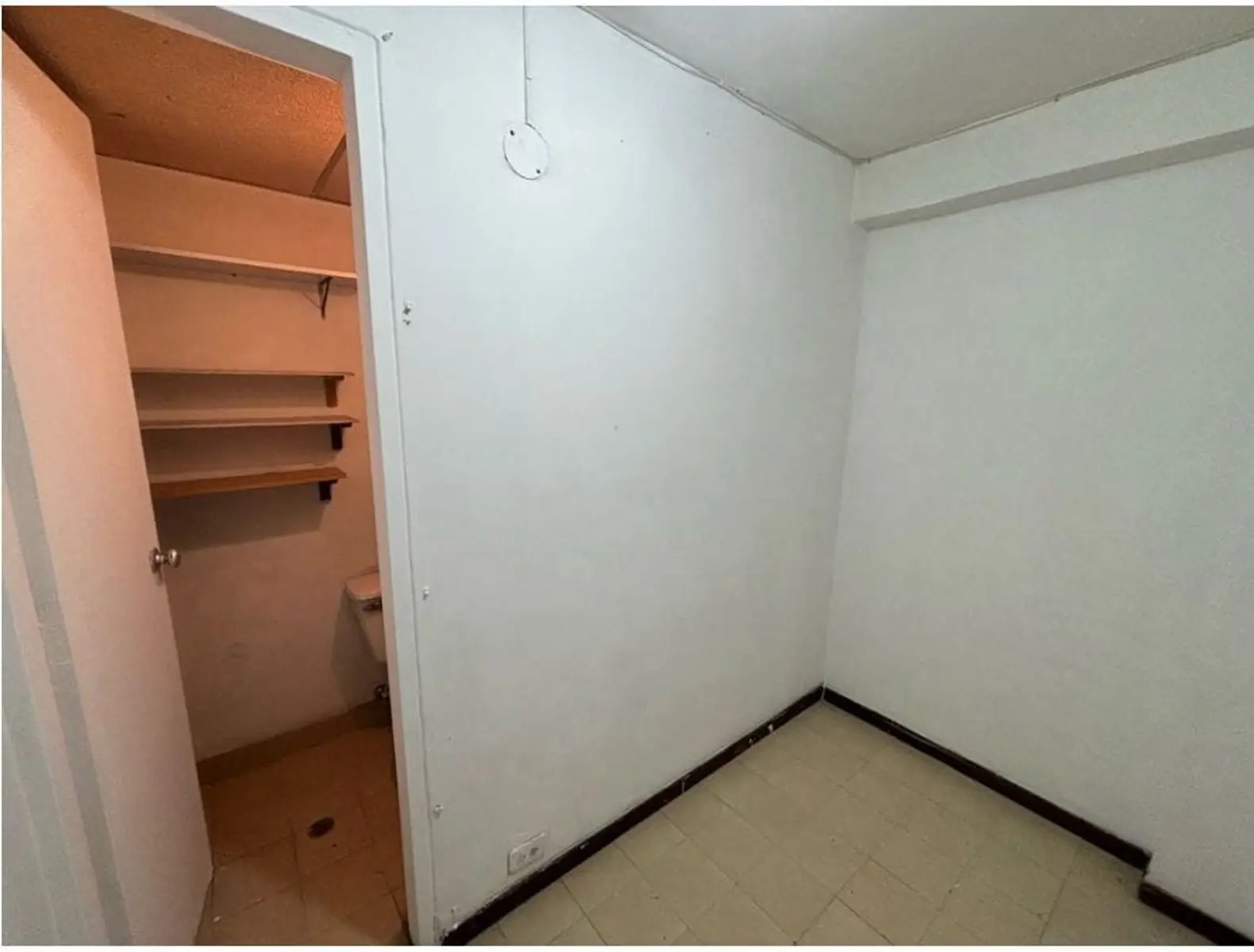 th.outside1200x1200.6a5248f50dd67_infocdn__515302-9-1783777292jpg Apartamento en Arriendo en Loma Benedictinos, Envigado