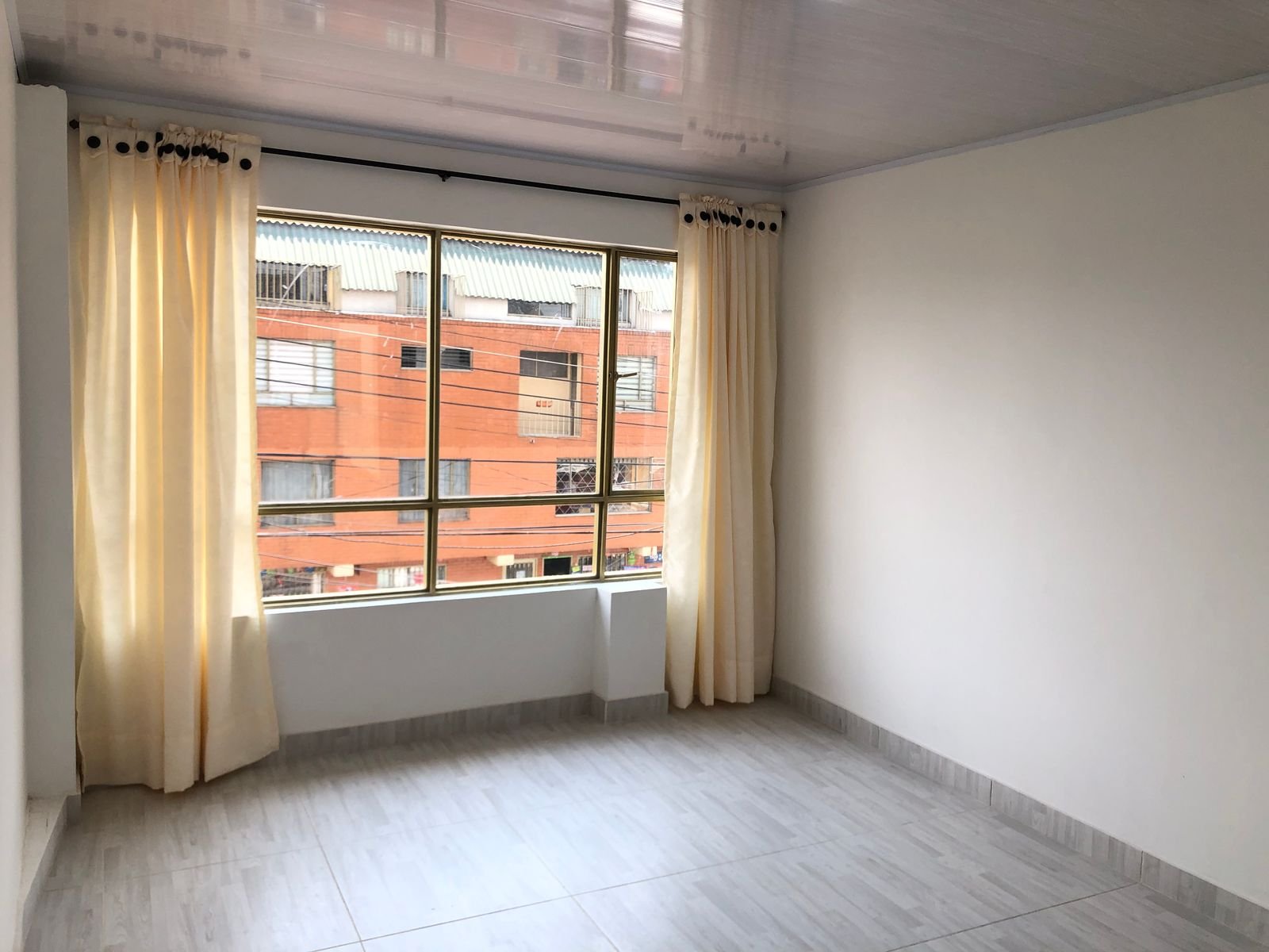th.outside1200x1200.6a524d12ad307_infocdn__luce8rerbevkjydsveqycs5vc2t4b4pb9u3oxwlsjpg Apartamento en Arriendo en Engativá, Bogotá