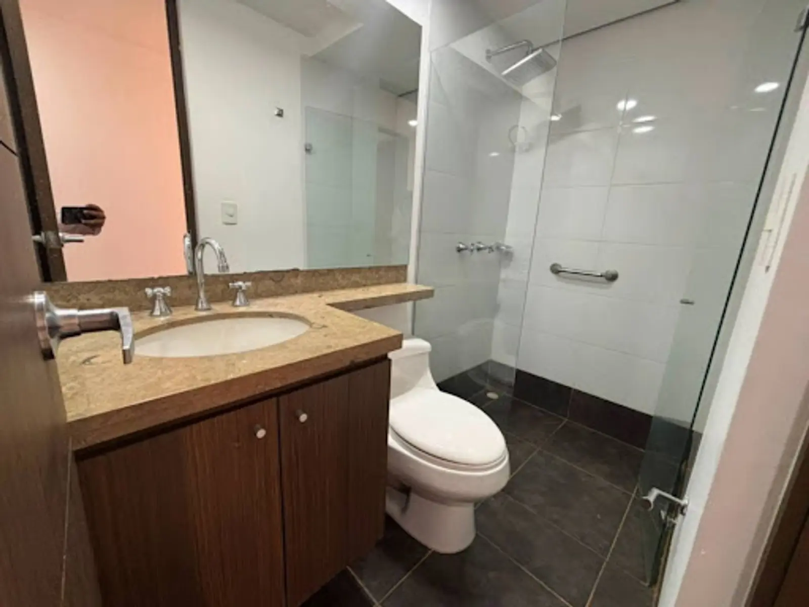 Apartamento en Arriendo en Zuñiga, Envigado