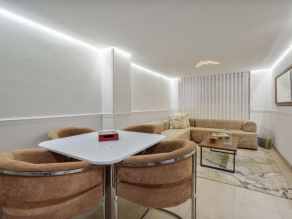 Apartamento en Arriendo en Laureles, Medellín