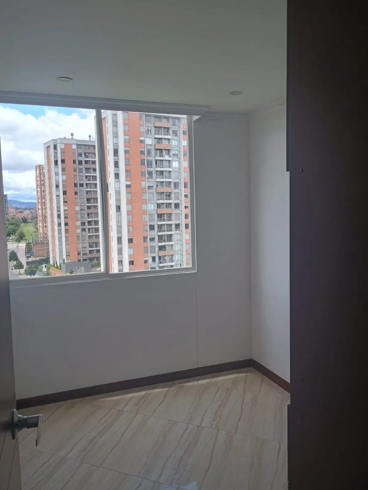 th.outside1200x1200.6a53cf1df2806_infocdn__7315201-1-1783871418-1jpg Apartamento en Arriendo en Tintala, Bogotá