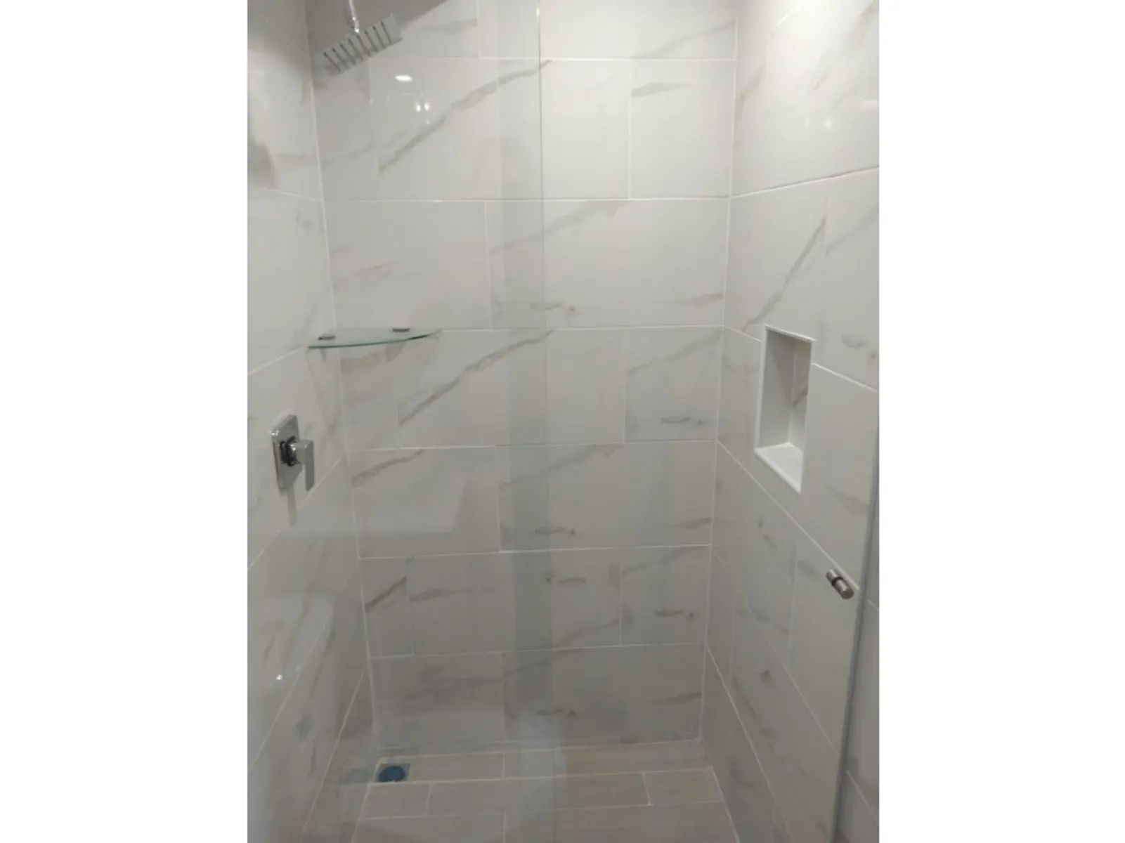 th.outside1200x1200.6a53f9537da4a_infocdn__gr203084620260712031331jpeg Apartamento en Arriendo en Urbanizacion serramonte, Bello