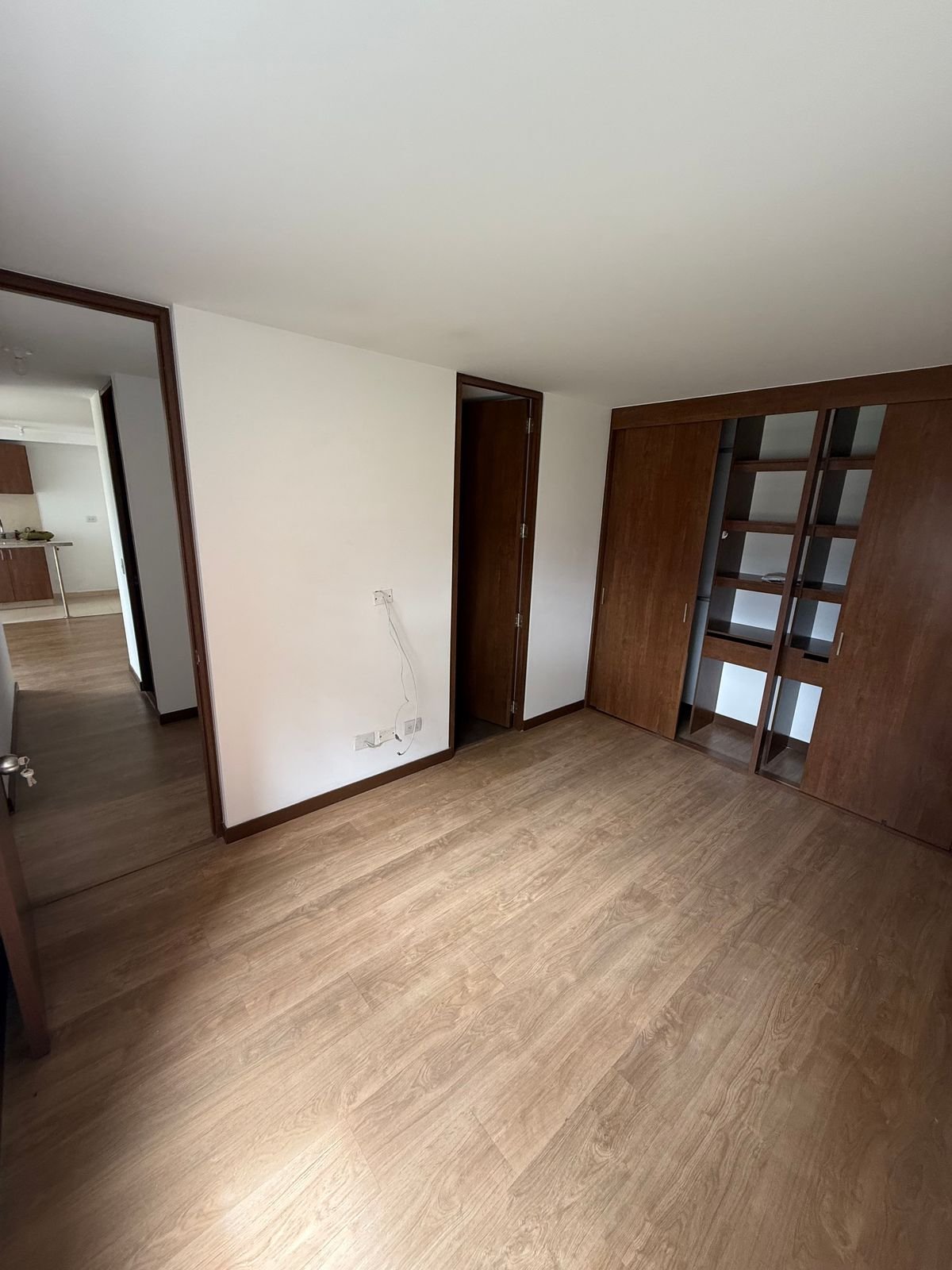 th.outside1200x1200.6a5501baf06bc_infocdn__ufxjnhtwsyucq8zalyohmurlsasexw94pr8bzuxwjpg Apartamento en Arriendo en San jose, Mosquera