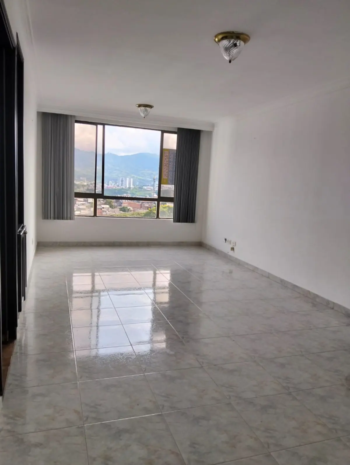 th.outside1200x1200.6a565b2ec32cb_infocdn__127127-6-1784042773jpg Apartamento en Arriendo en Los alpes, Pereira