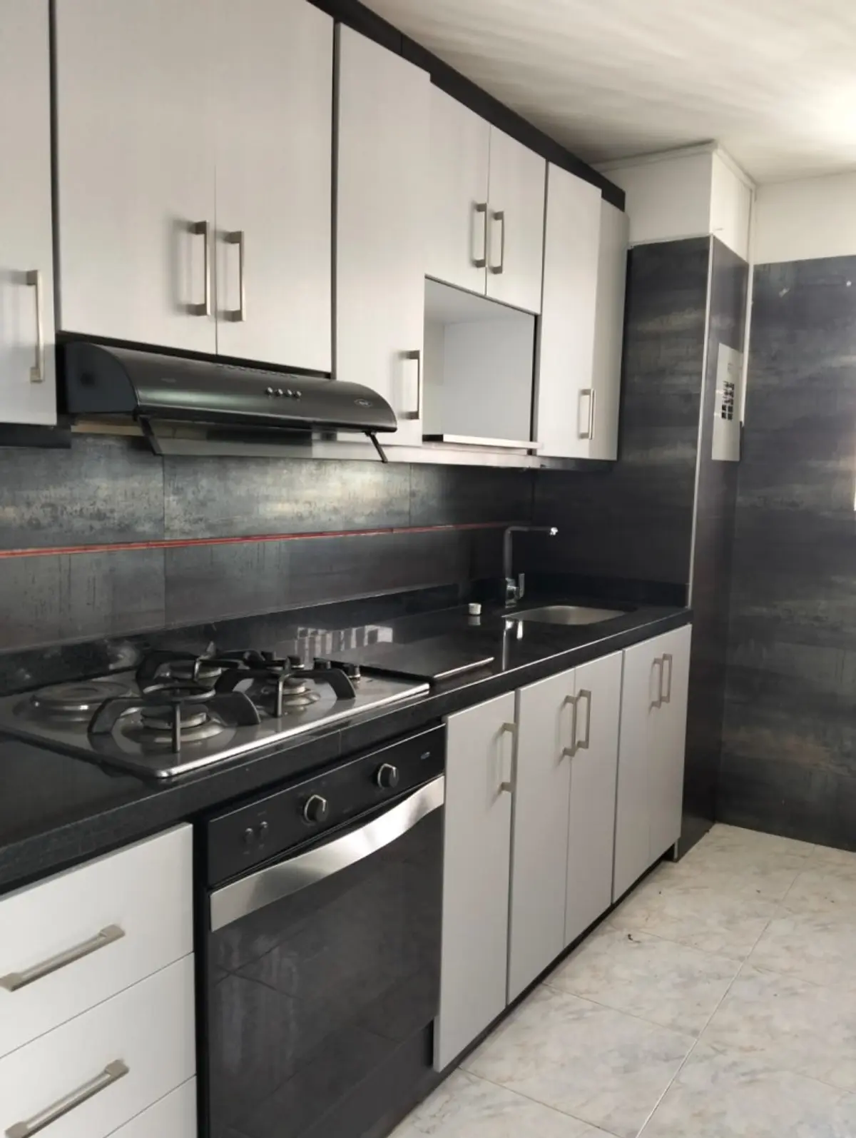 th.outside1200x1200.6a565b2f3c496_infocdn__127127-9-1784042773jpg Apartamento en Arriendo en Los alpes, Pereira