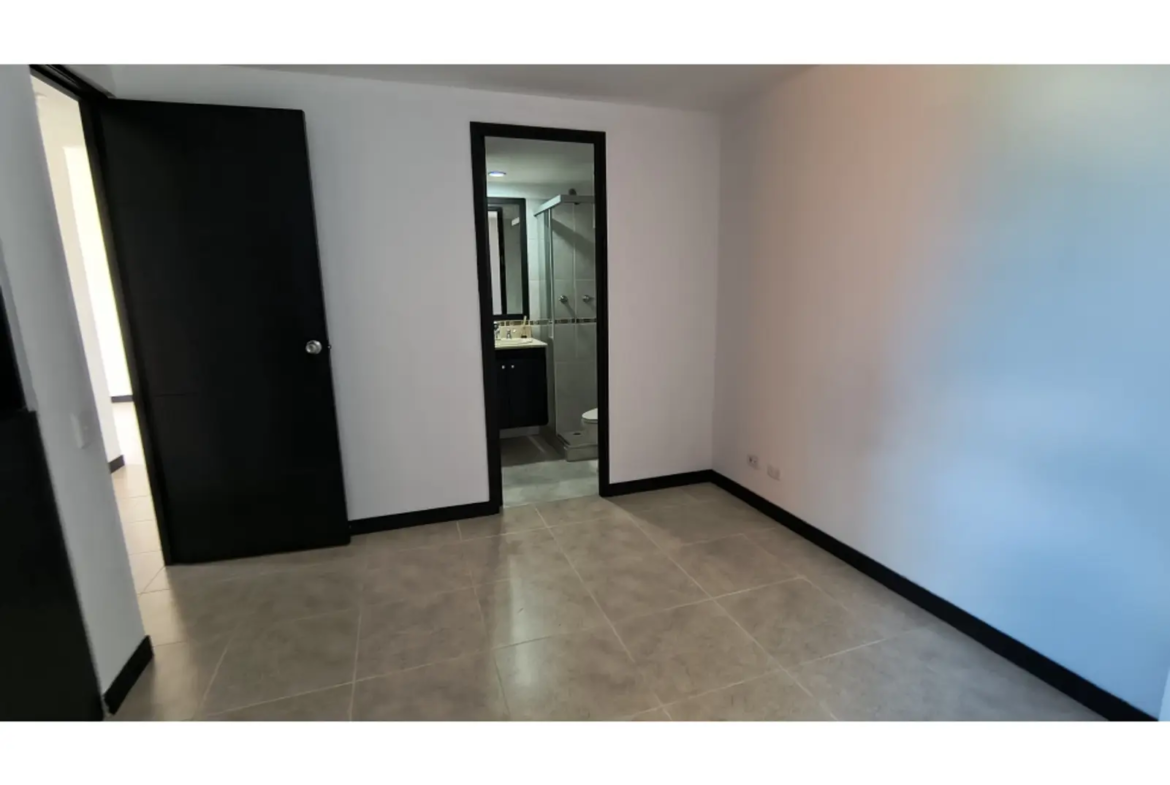 Apartamento en Arriendo en Castropol, Medellín