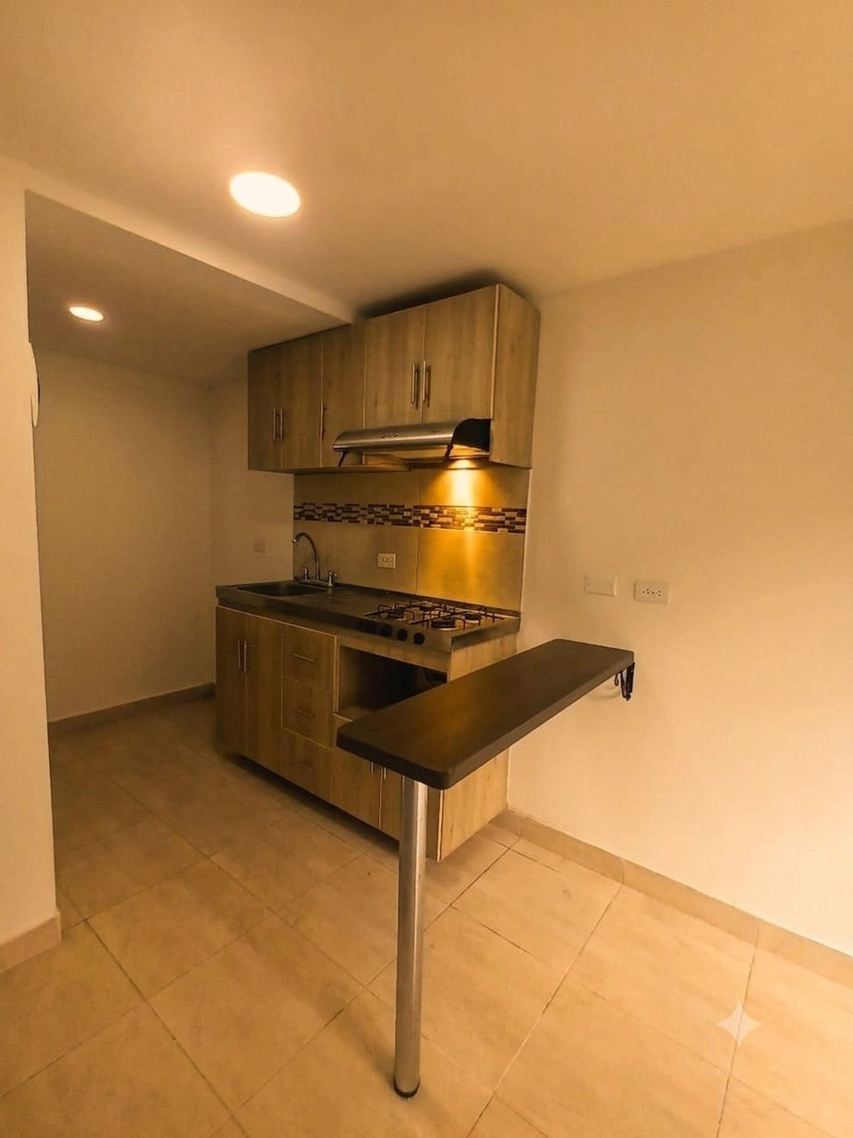 th.outside1200x1200.6a56757b2721d_infocdn__xpxzzcholtmnadw9wbaexpizakwbnc5znjcx7pygjpg Apartamento en Arriendo en Medellín