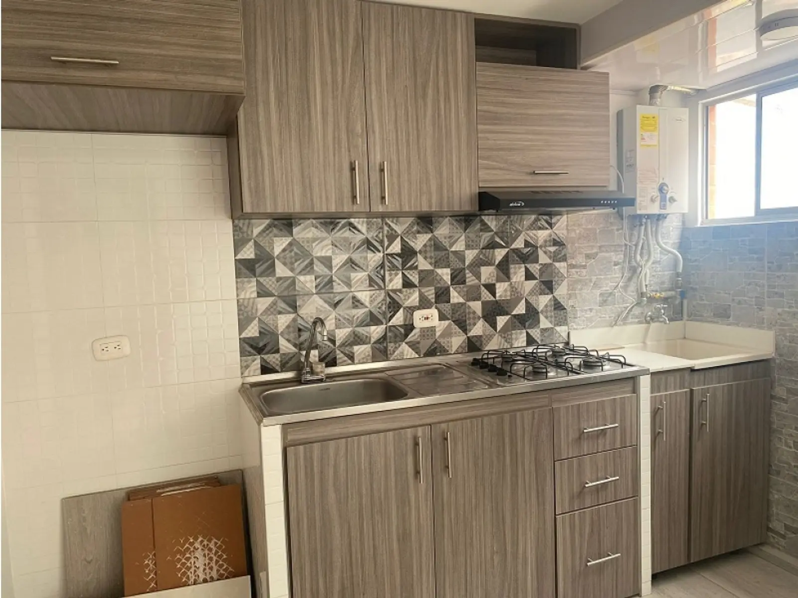 th.outside1200x1200.6a57b149e5354_infocdn__gr157111520230705030658jpeg Apartamento en Arriendo en Nueva Castilla, Bogotá