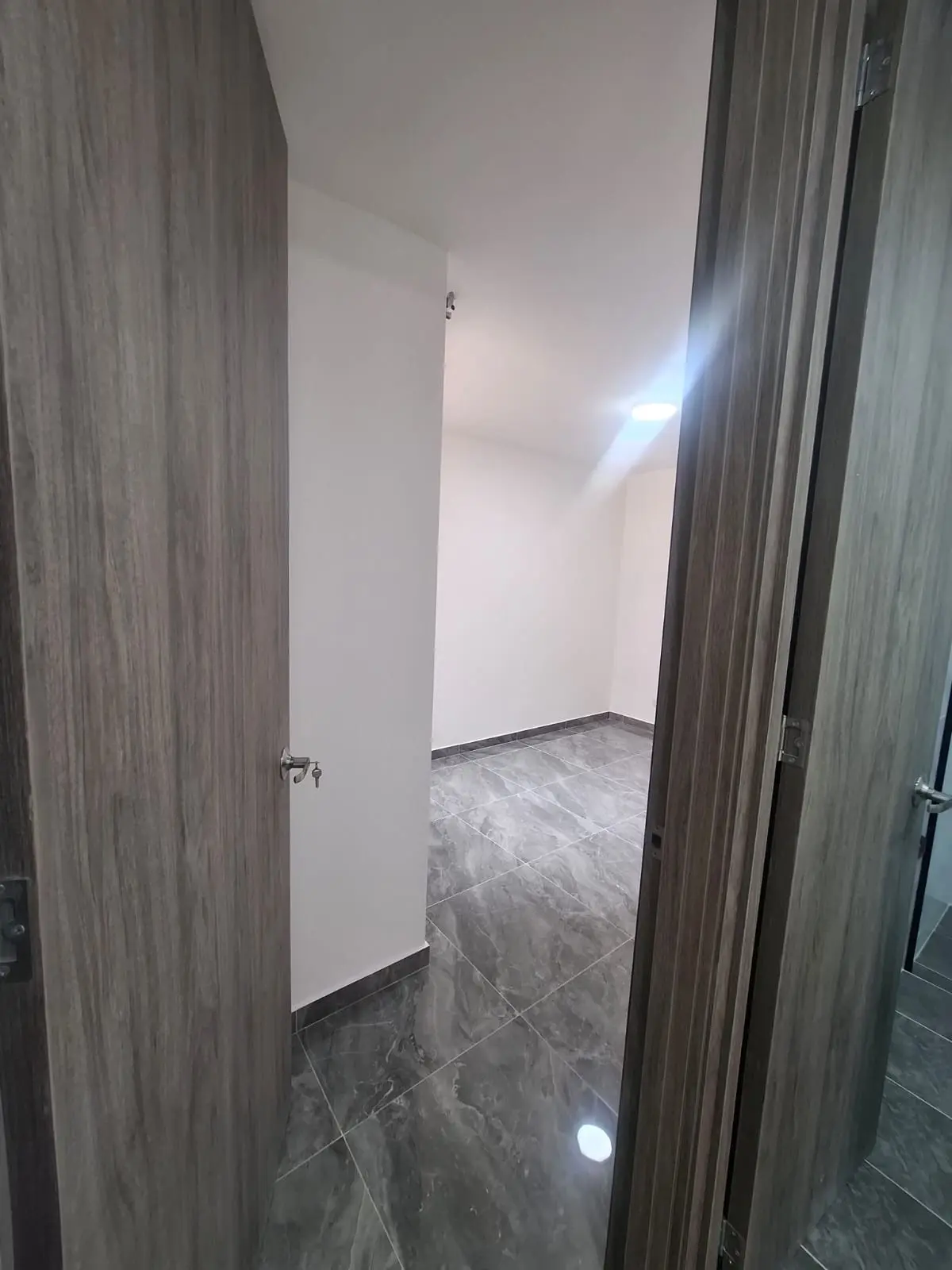 th.outside1200x1200.6a58f185d9b61_infocdn__cdlhkanzduakzlfpyogirzyshrtpnw39h9r7ftzsjpg Apartamento en Arriendo en San Bernardino xxii, Bogotá