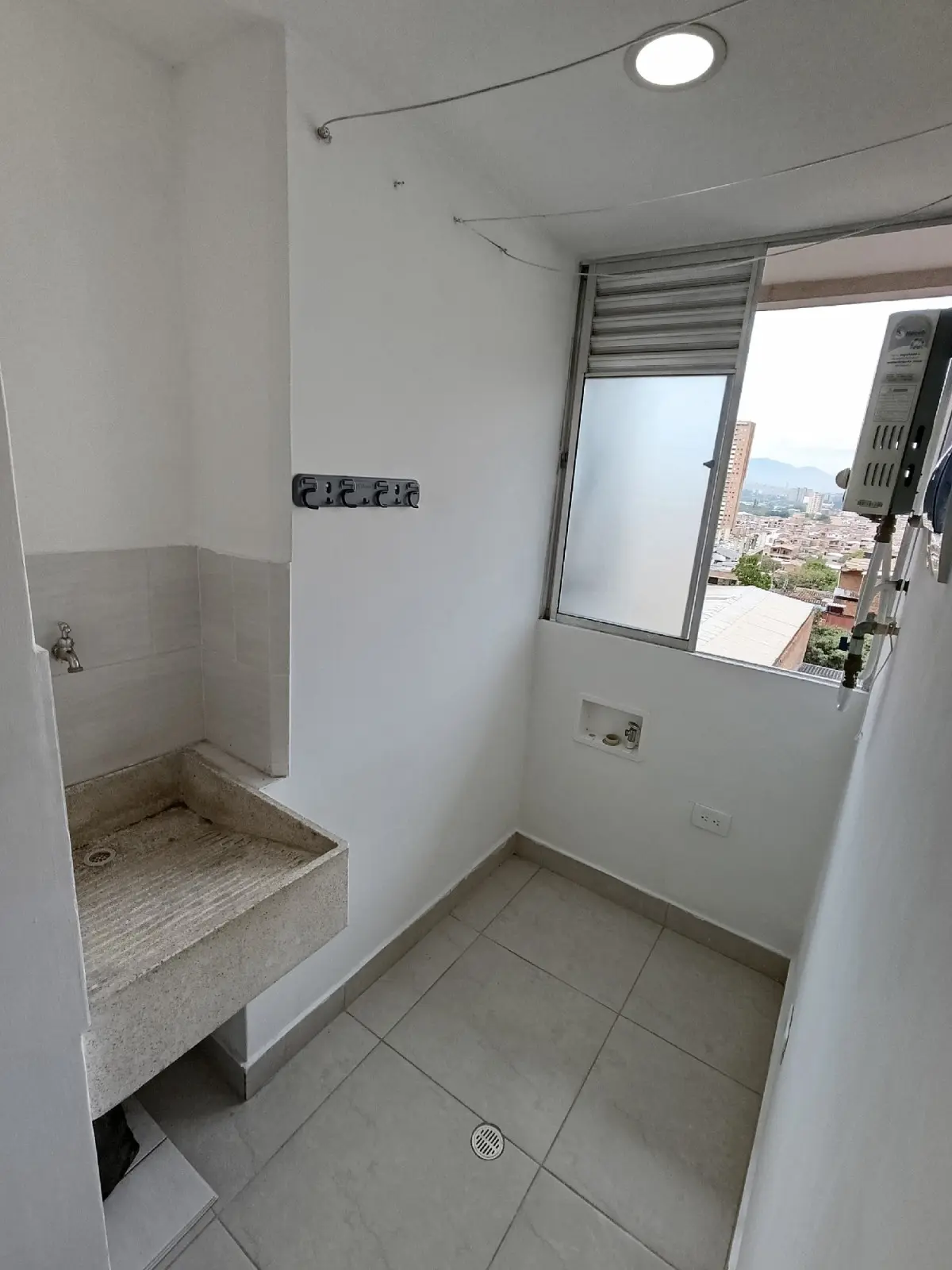 th.outside1200x1200.6a5a0c80bbca3_infocdn__515346-1-1784279226-7jpg Apartamento en Arriendo en Niquia, Bello