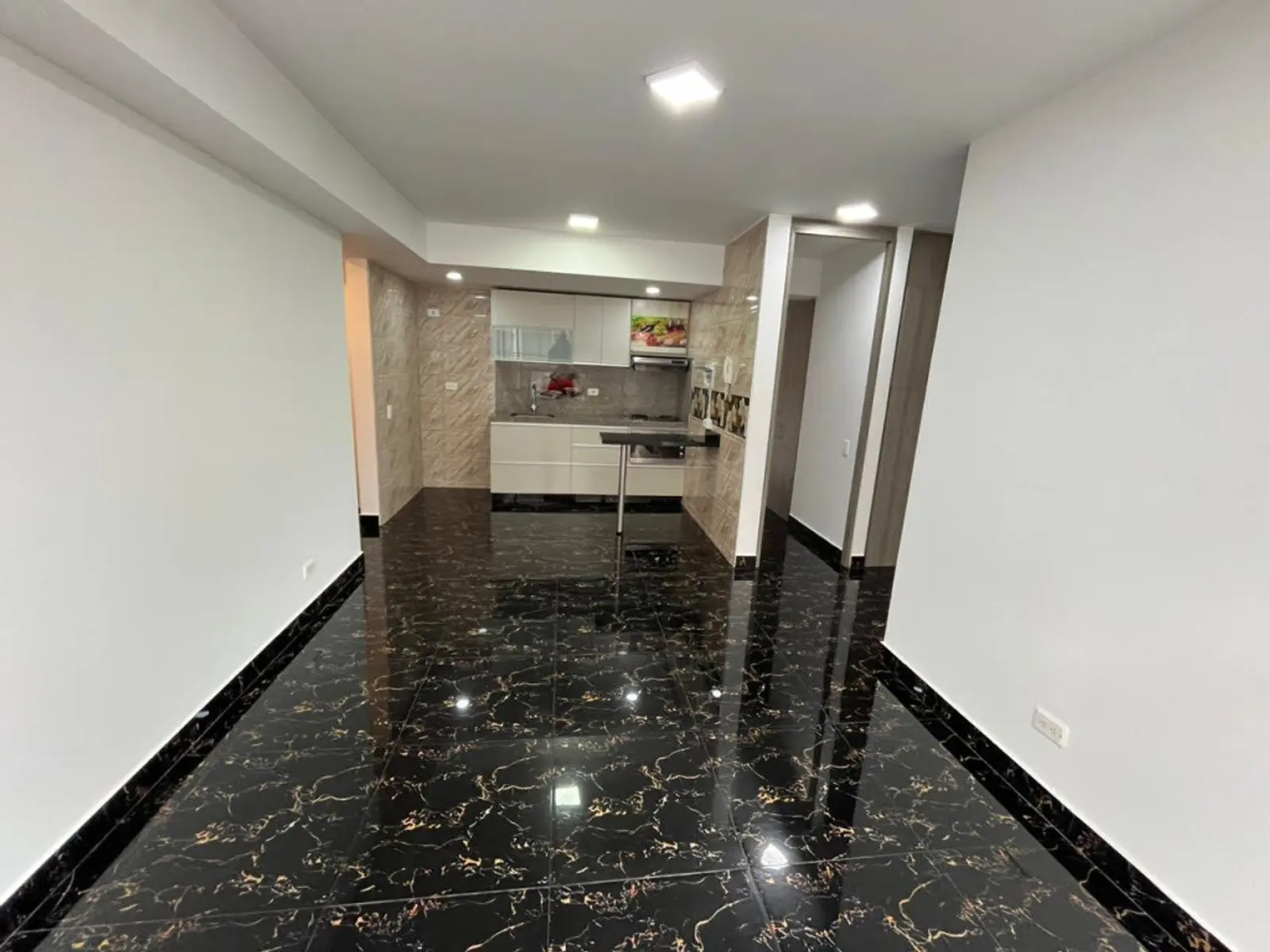 th.outside1200x1200.6a5b7c58c32d0_infocdn__97070-1-1784379839-1jpg Apartamento en Arriendo en Las nieves, Bogotá