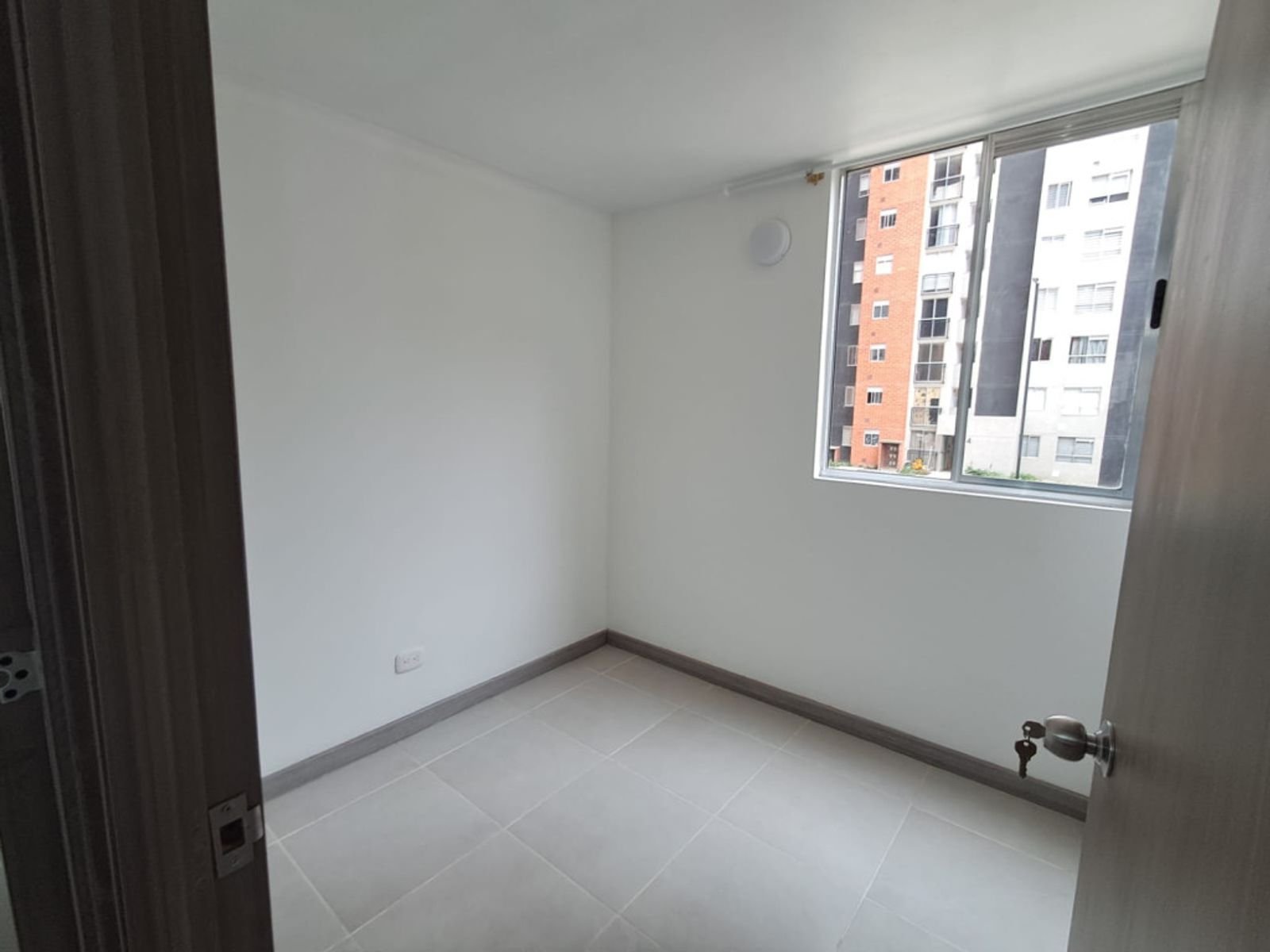 th.outside1200x1200.6a5b86f96bb9f_infocdn__75728-1-1784379826-6jpg Apartamento en Arriendo en Tuna baja, Bogotá