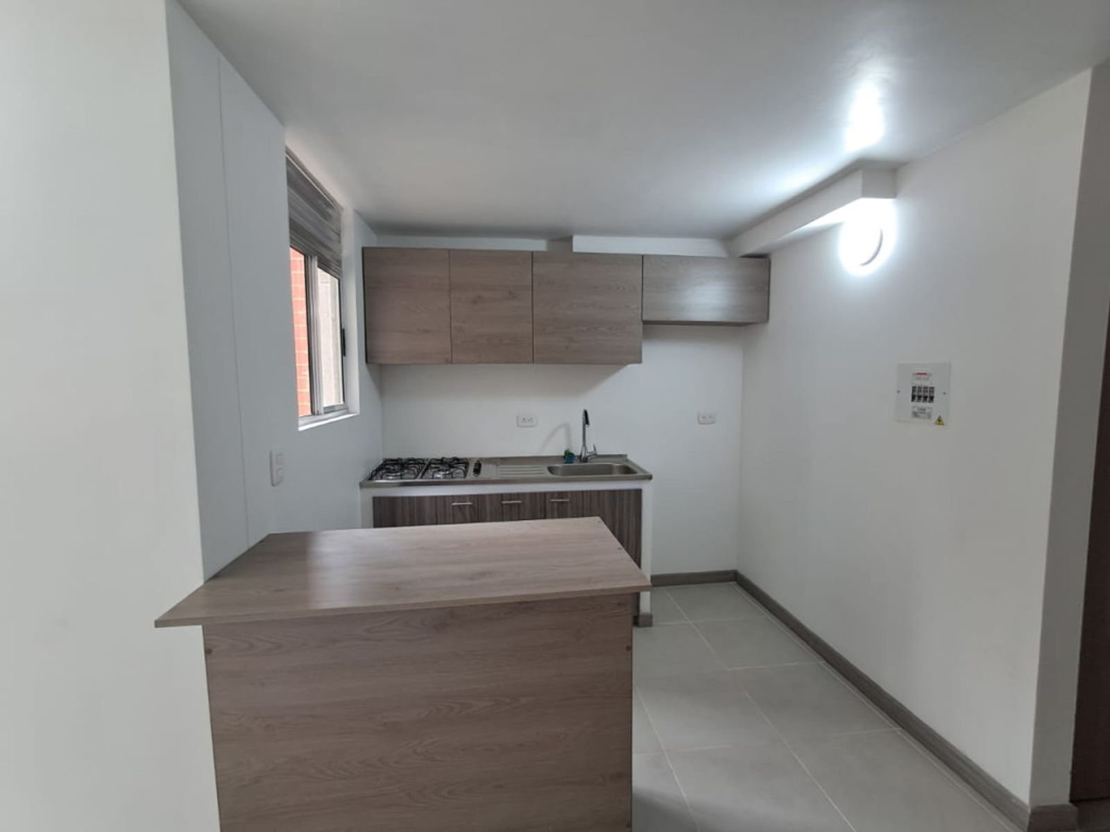 th.outside1200x1200.6a5b86f9b52cb_infocdn__75728-1-1784379828-8jpg Apartamento en Arriendo en Tuna baja, Bogotá