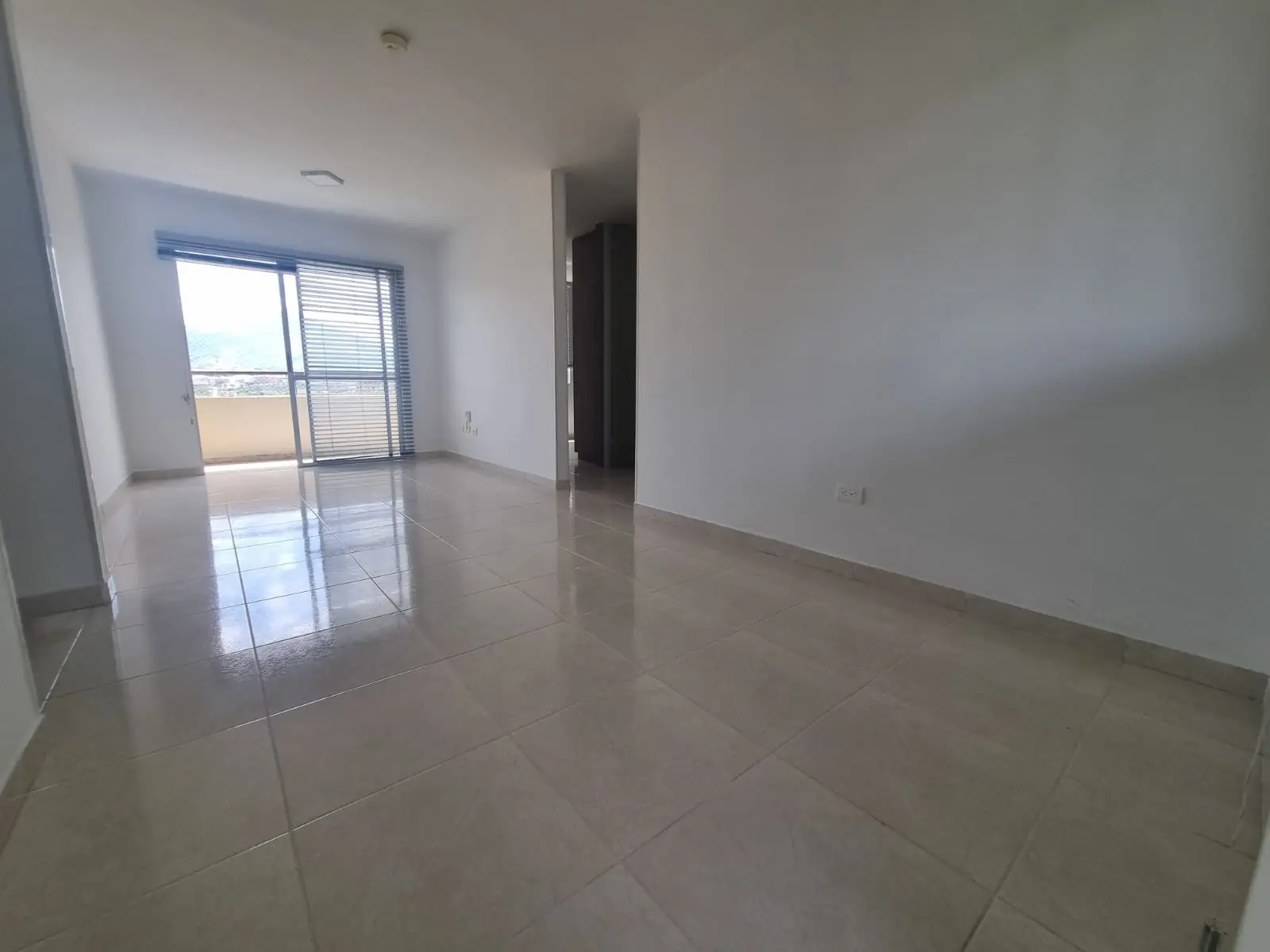 th.outside1200x1200.6a5c649835764_infocdn__m7t8qtfxdrd1fcnzwfqb3a9273melwxpzgwjnpcujpg Apartamento en Arriendo en Condina, Pereira