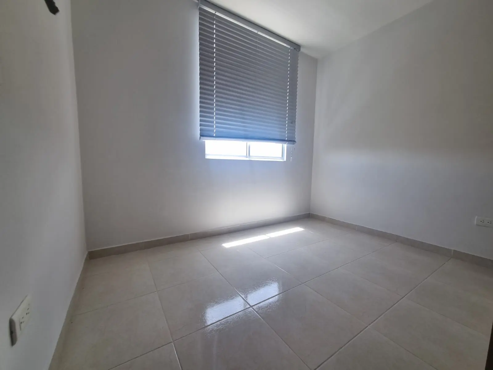 th.outside1200x1200.6a5c649bdb016_infocdn__cobiuybmbwpm1nfc5eccolgxodksvvfwzycw5ajhjpg Apartamento en Arriendo en Condina, Pereira