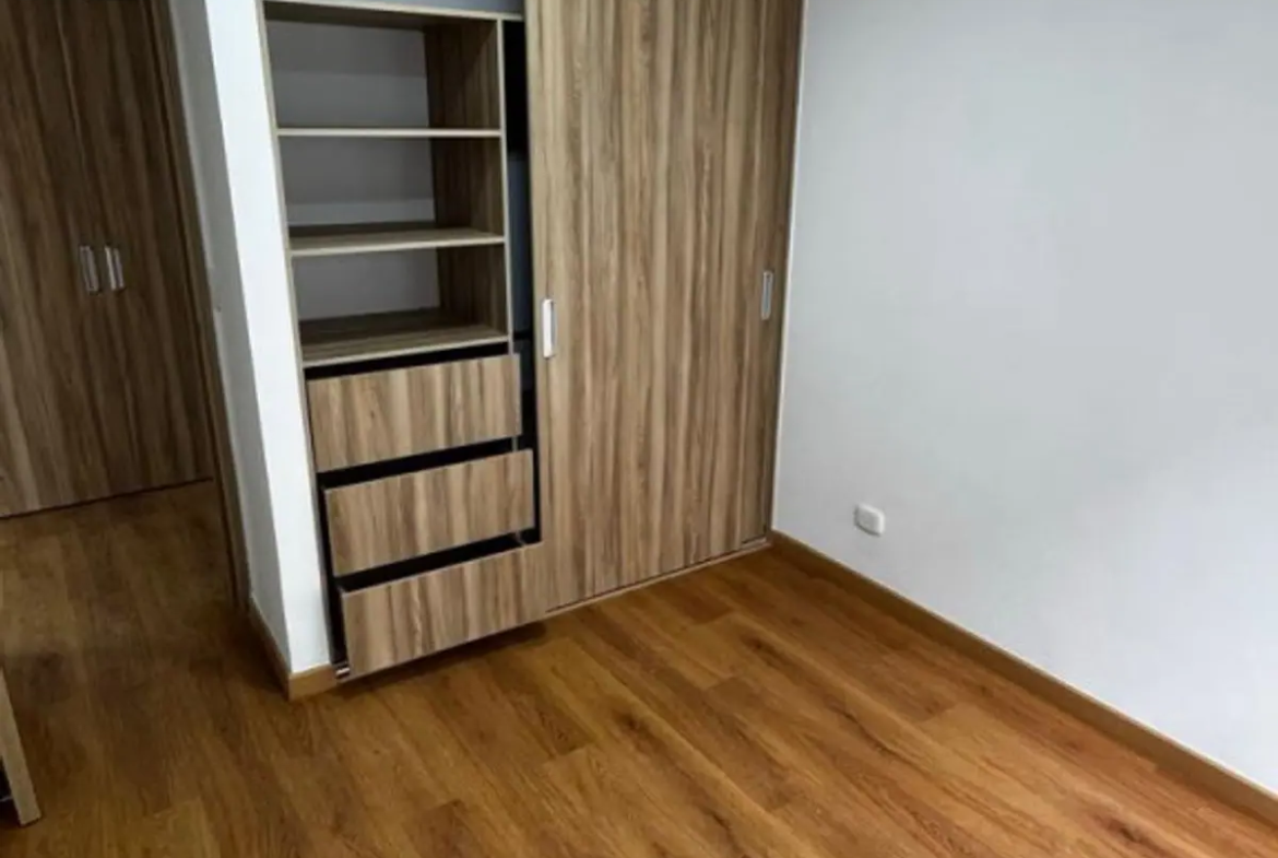 Apartamento en Arriendo en Colina Campestre, Bogotá
