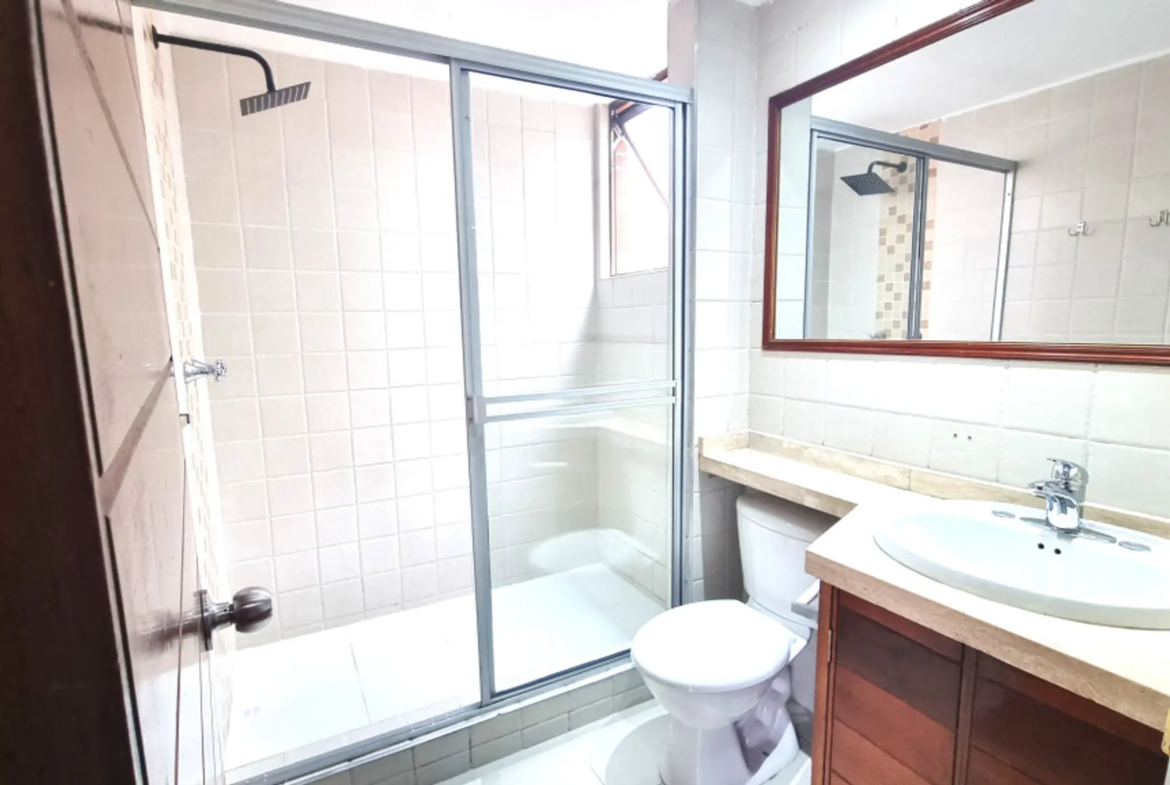 Apartamento en Arriendo en Santa barbara occidental, Bogotá