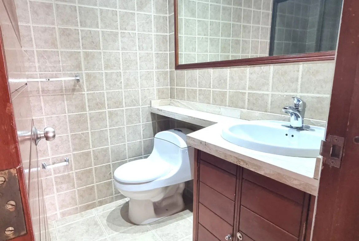 Apartamento en Arriendo en Santa barbara occidental, Bogotá