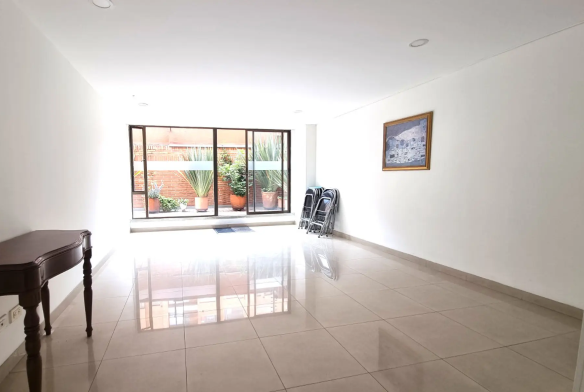 Apartamento en Arriendo en Santa barbara occidental, Bogotá