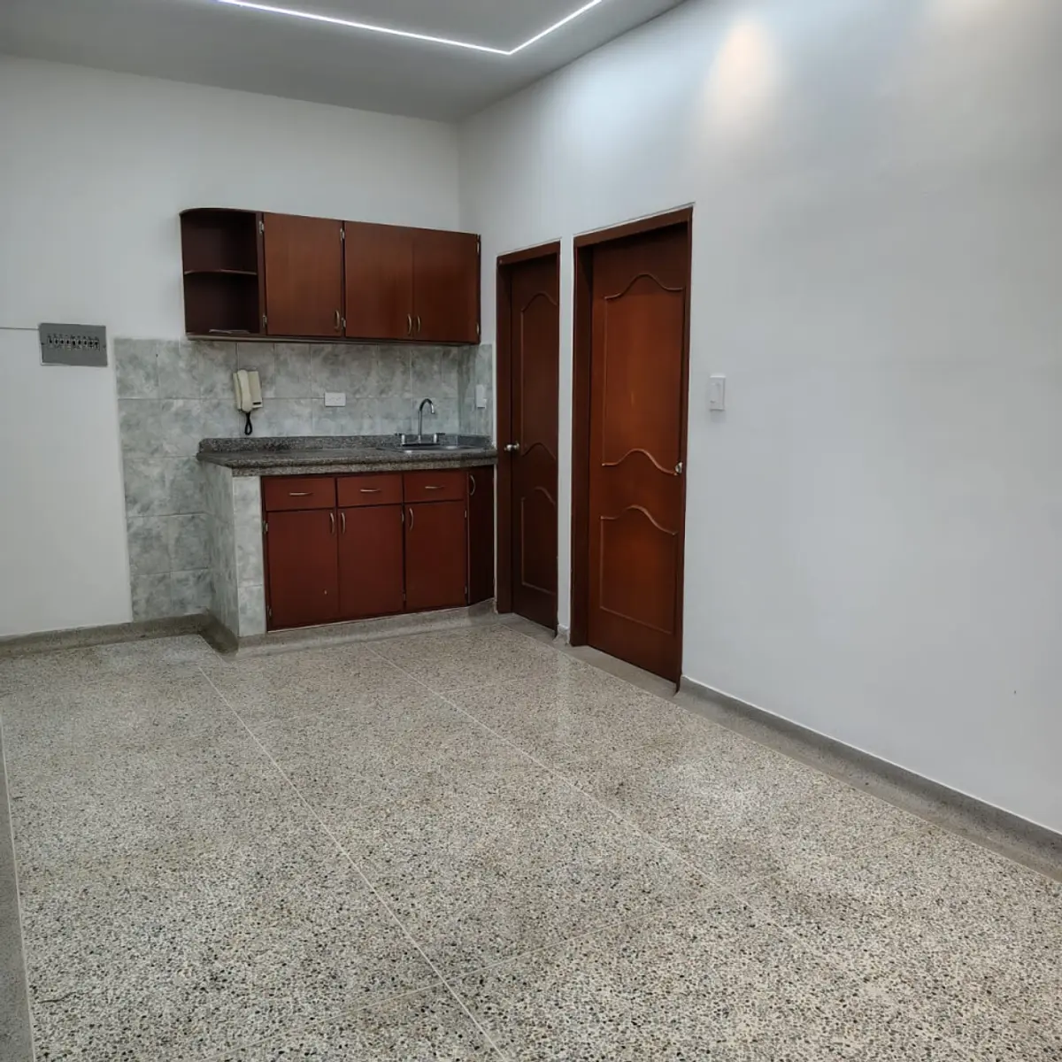 th.outside1200x1200.6a5d7b48b054b_infocdn__5042-2-1784509566jpg Apartamento en Arriendo en Centro, Cúcuta