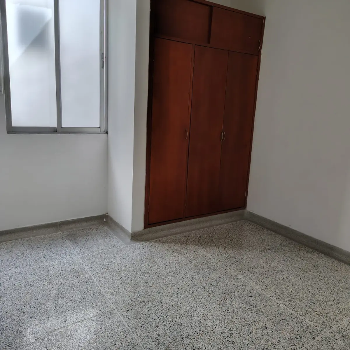 th.outside1200x1200.6a5d7b49686d2_infocdn__5042-5-1784509565jpg Apartamento en Arriendo en Centro, Cúcuta