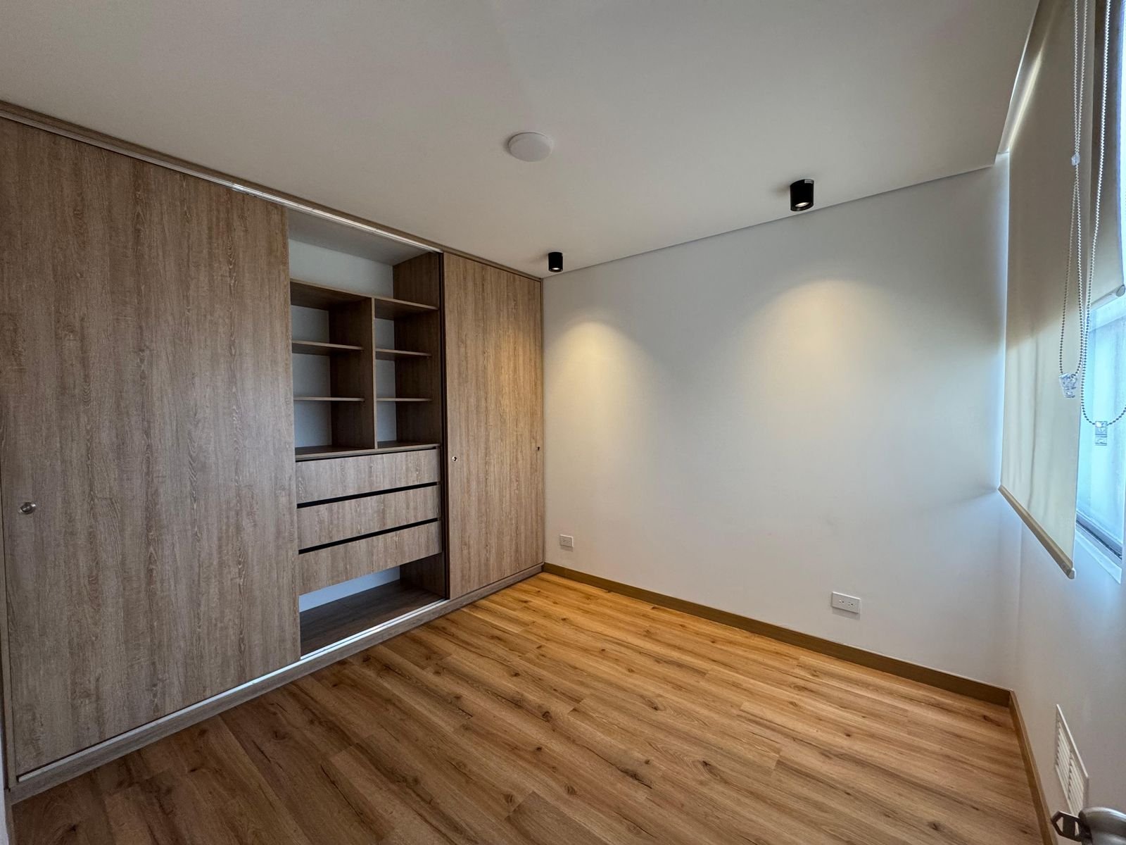 th.outside1200x1200.6a5e38b8b4c37_infocdn__fafegy8b0symj3lk0lrcv6g1ws7rhecsa0klgt1kjpg Apartamento en Arriendo en Montevideo, Bogotá