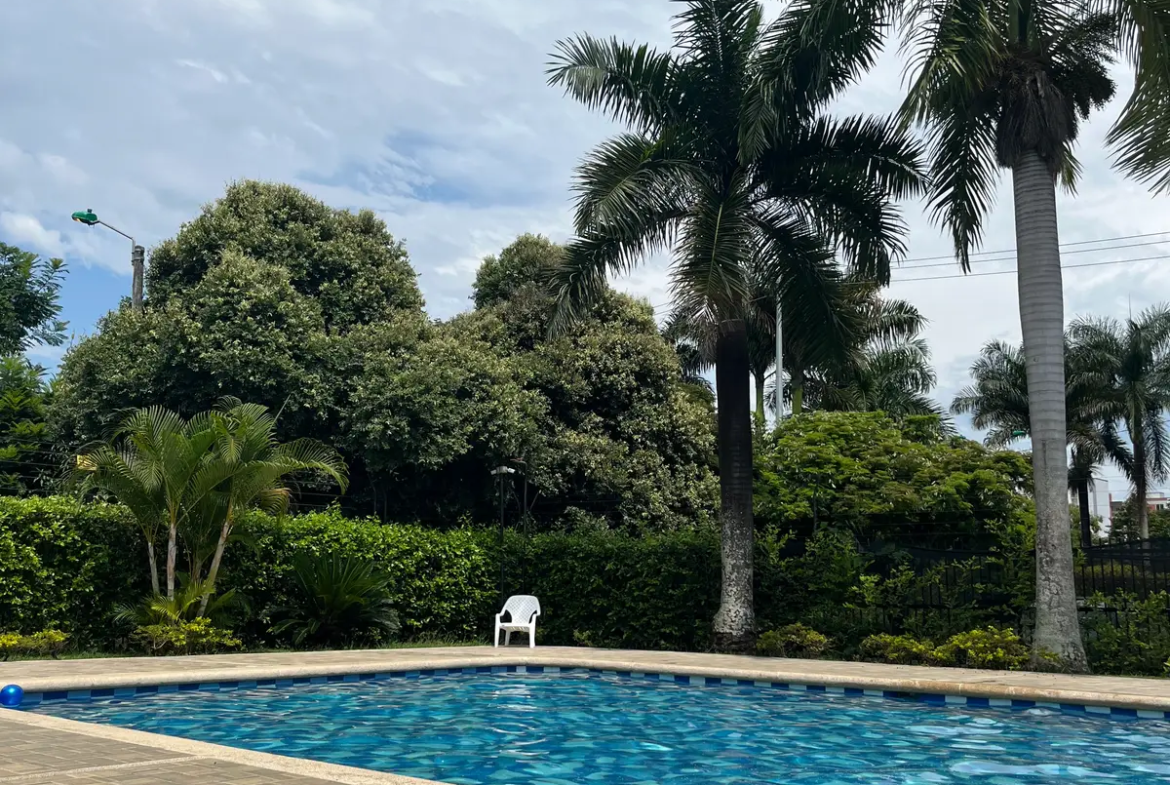 Apartamento en Arriendo en Valle del Lili, Cali