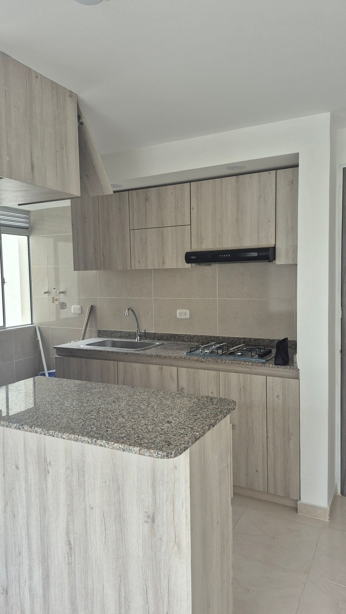 th.outside1200x1200.6a5ec04be6064_infocdn__wlytoh6o7m7e8abxn5ktwqacje8hkhhr0hckrfivjpg Apartamento en Arriendo en Parque Natura, Jamundí