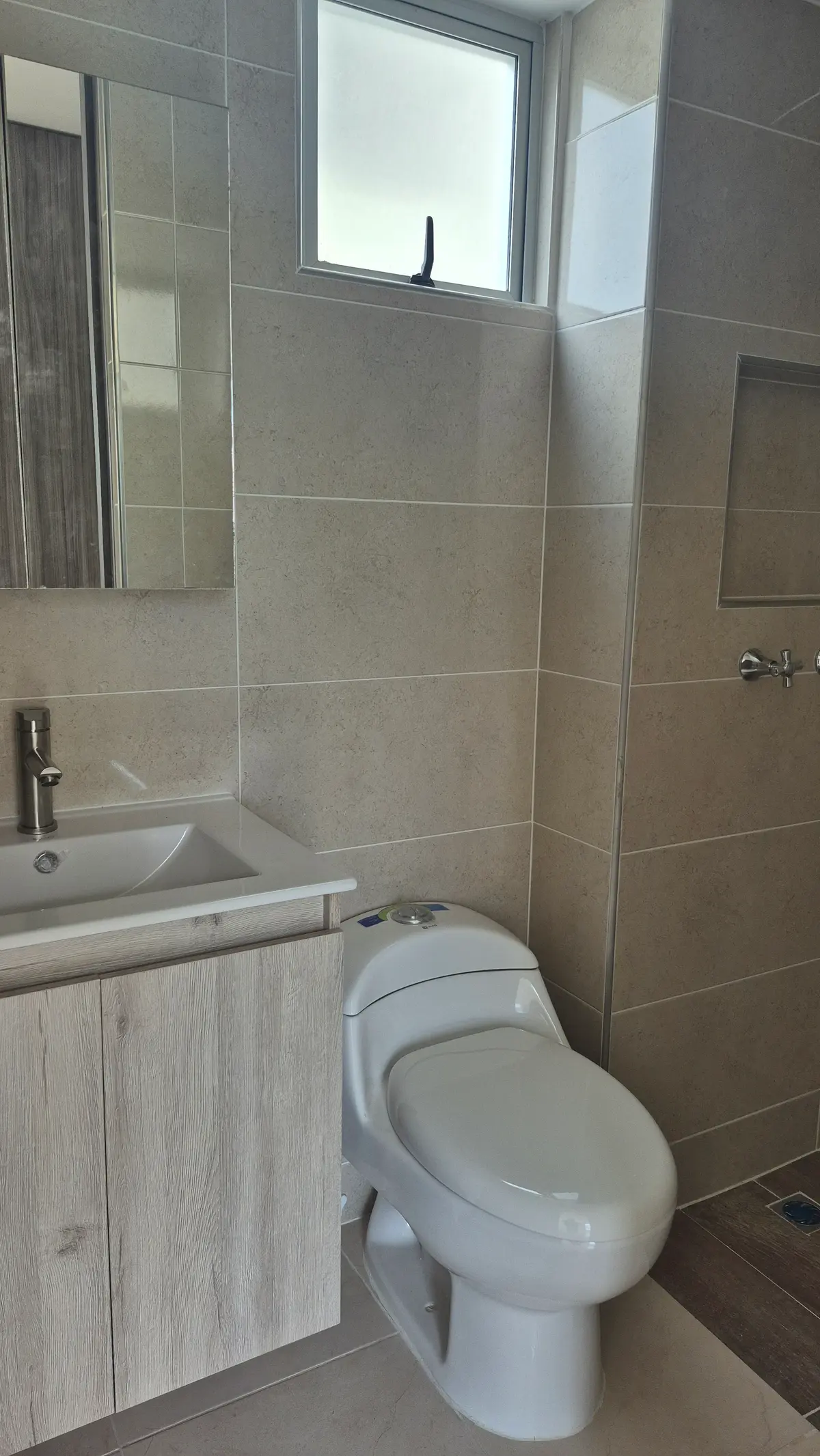 th.outside1200x1200.6a5ec04f2dd68_infocdn__p6p3zv6skmkdriycdd3zrm0zz2j7906ud6vp0abbjpg Apartamento en Arriendo en Parque Natura, Jamundí