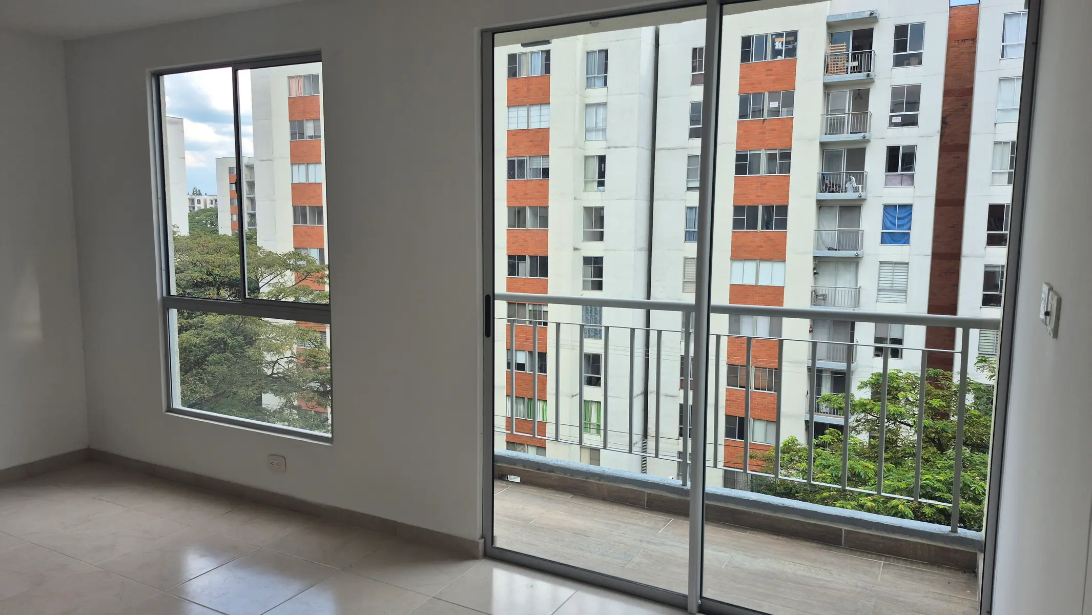 th.outside1200x1200.6a5ec0505e179_infocdn__dwjgrvvpb0jir0cnvfdv34tz9693oyasrrweud6pjpg Apartamento en Arriendo en Parque Natura, Jamundí