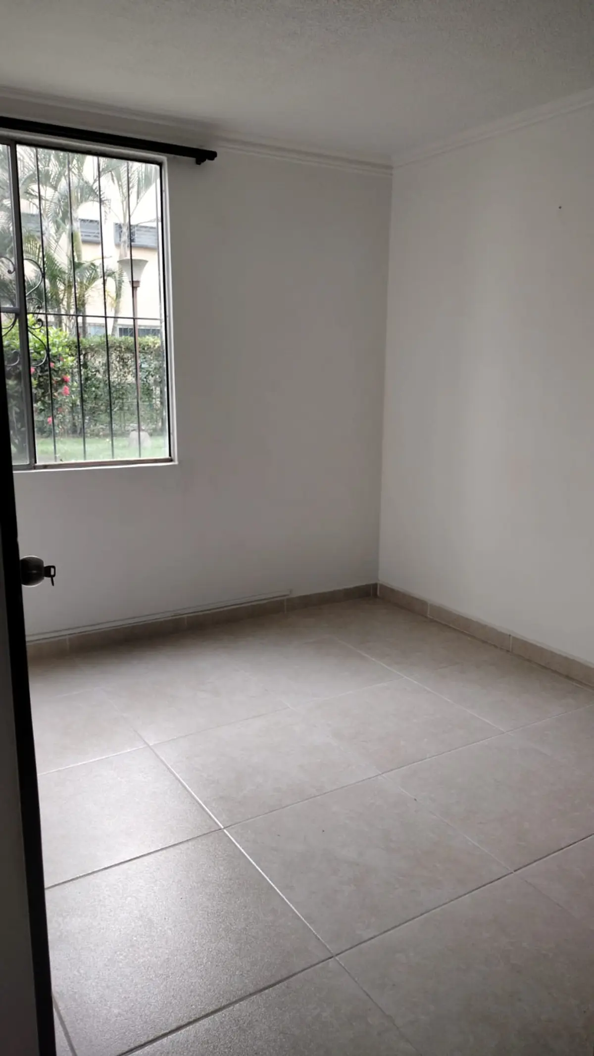 th.outside1200x1200.6a625d97dbc76_infocdn__fxoc4cak3vbxb9xdaxioylbcp6cbnga3xr82b3kijpg Apartamento en Arriendo en Ciudadela floralia, Cali