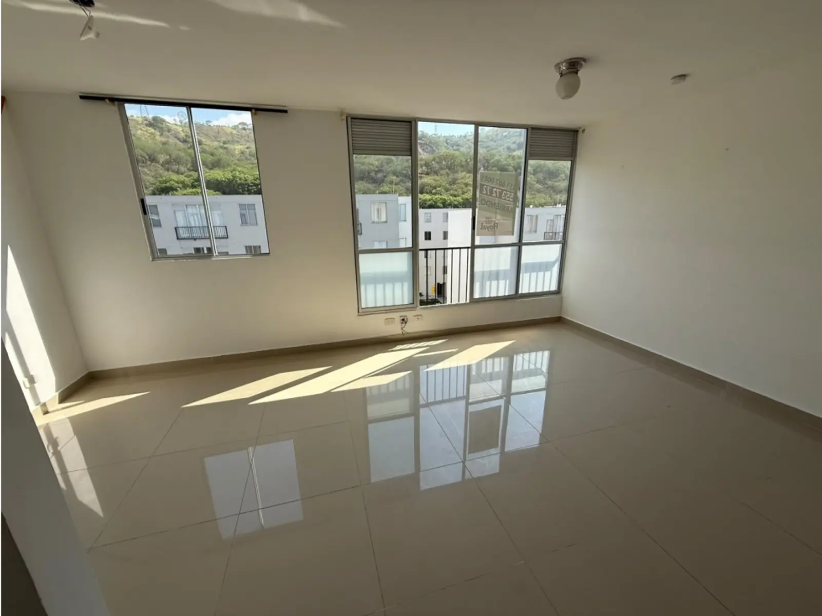 th.outside1200x1200.6a6382d7b9a29_infocdn__gr93448620260710084014jpeg Apartamento en Arriendo en Guabinas, Yumbo