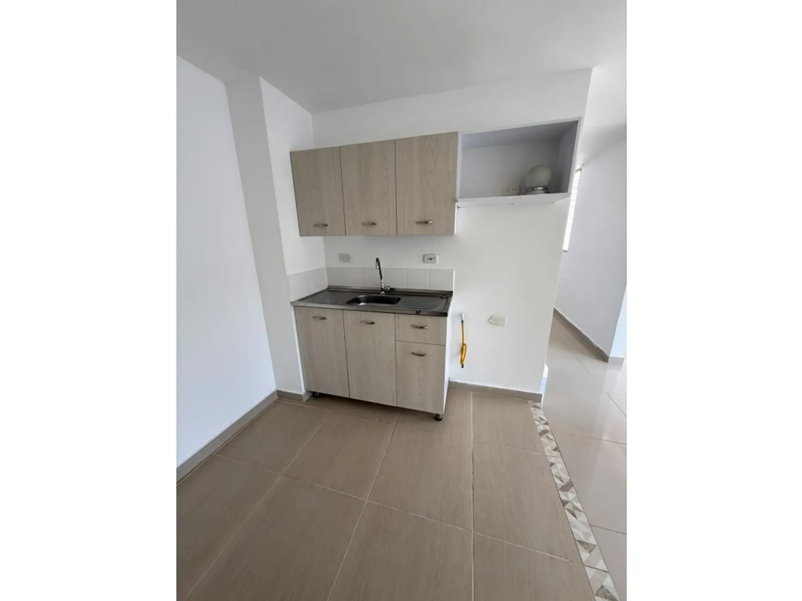 th.outside1200x1200.6a6382d89382f_infocdn__gr93448120260710083938jpeg Apartamento en Arriendo en Guabinas, Yumbo