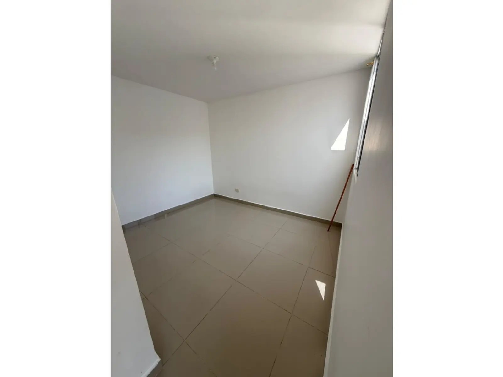 th.outside1200x1200.6a6382dbd56ea_infocdn__gr93448820260710084025jpeg Apartamento en Arriendo en Guabinas, Yumbo