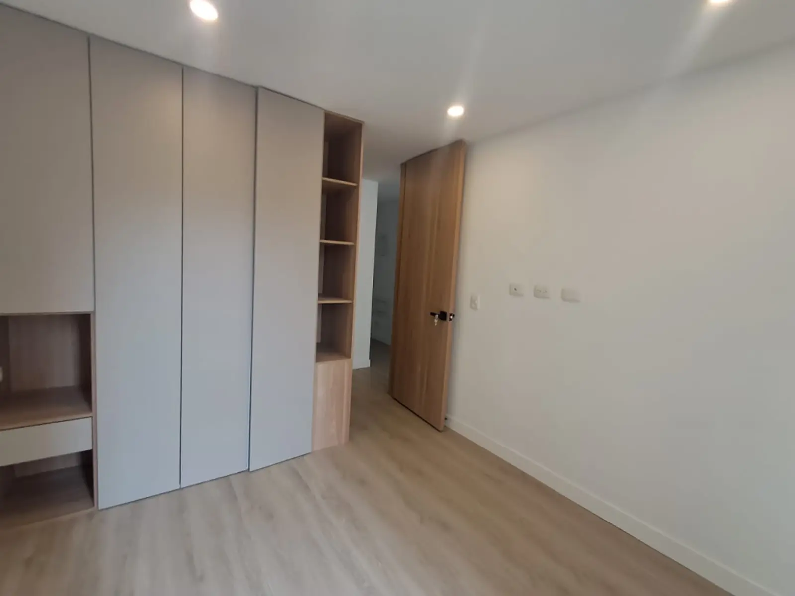 Apartamento en Arriendo en Colina Campestre, Bogotá