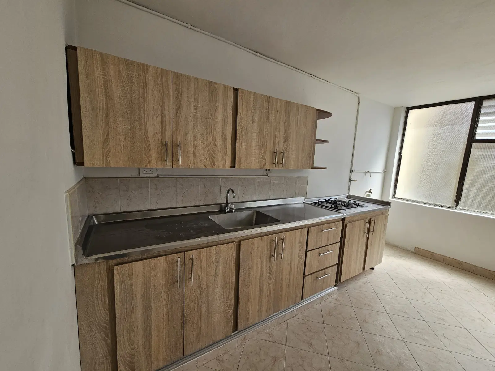 th.outside1200x1200.6a68ce0057e4e_infocdn__9433796-1-1785184341-1jpg Apartamento en Arriendo en Cabañas, Medellín