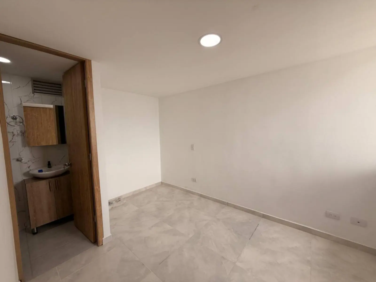 th.outside1200x1200.6a6a0d4e94f23_infocdn__be3579bd-cc15-4744-8dae-f1339250a492 Apartamento en Arriendo en Alarcon, Bucaramanga