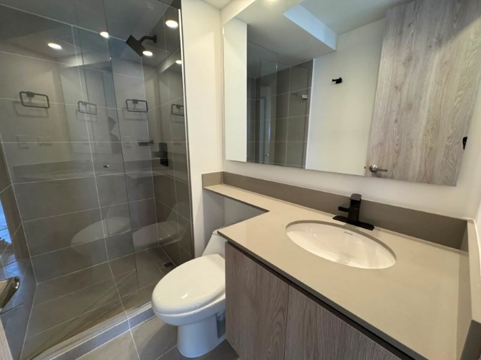 Apartamento en Arriendo en El Poblado, Medellín