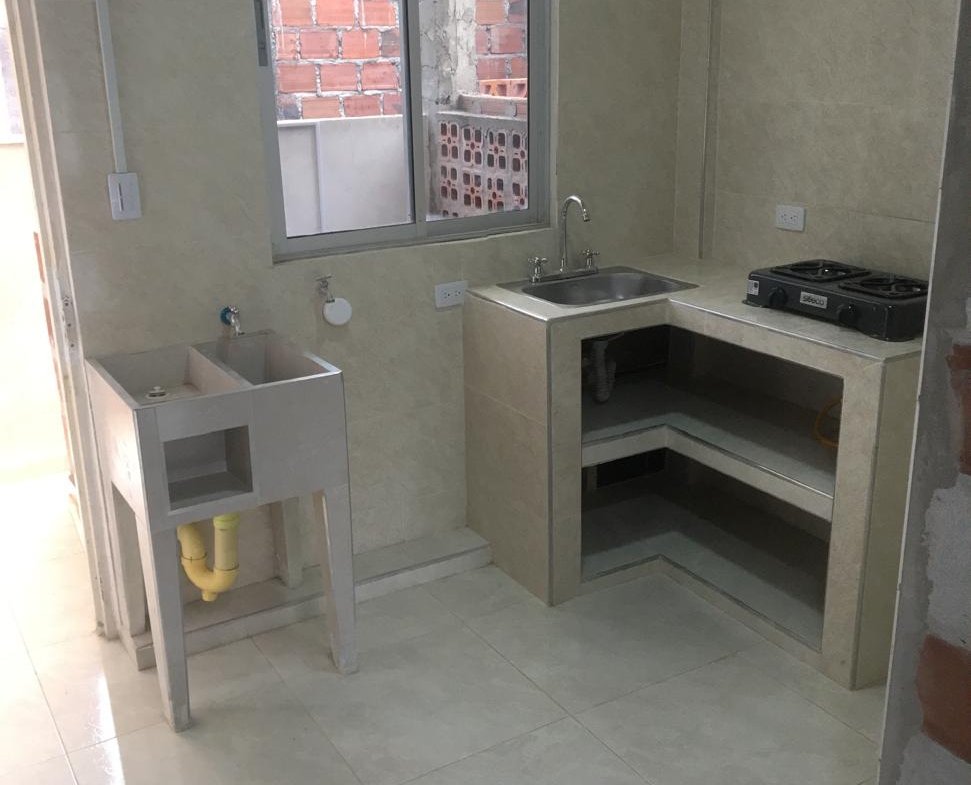 Apartaestudio Amoblado en Arriendo en Urbanizacion Calimio Norte