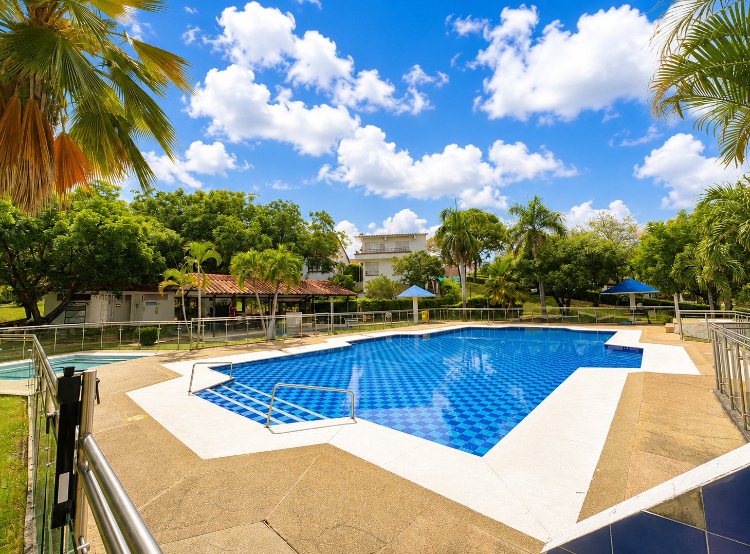 021dfedf-d5f4-45d6-acbd-32e8cc2688a0 Casa campestre en venta en Girardot, Condominio Campestre Villa María